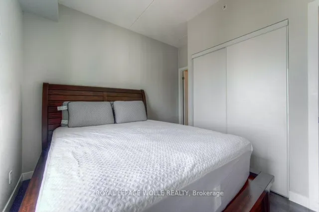 Additional image 20 of 15 Queen St Unit 1207