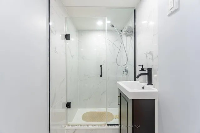 Additional image 38 of 32 Millstone Dr