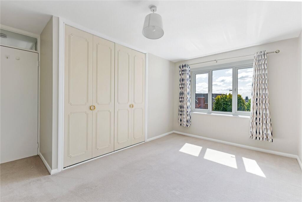 Additional image 8 of Douglas Road, Harpenden, Hertfordshire, AL5