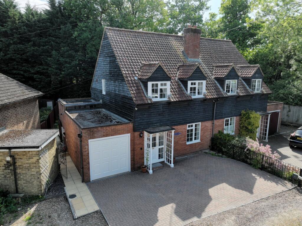 Blakemere Road, Welwyn Garden City, AL8