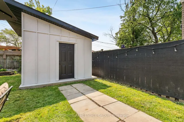 Additional image 46 of 276 Normanhurst Ave