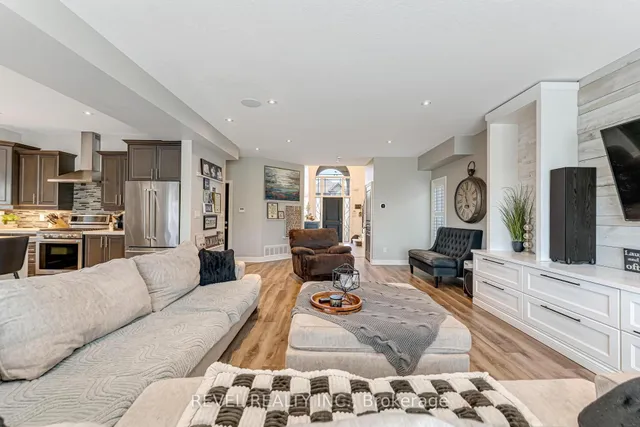 Additional image 11 of 151 Greti Dr