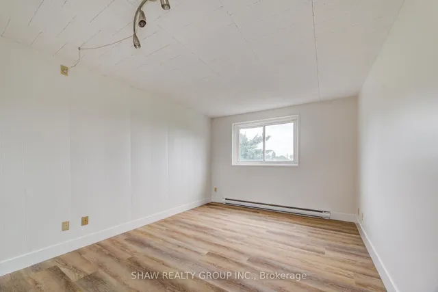 Additional image 41 of 75 Hazelglen Dr Unit 302