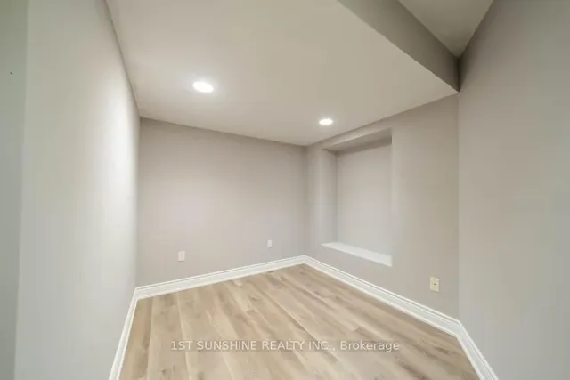 Additional image 33 of 4 Cabriolet Cres