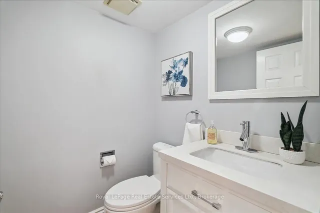 Additional image 20 of 471 Deerhurst Dr