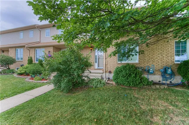 Additional image 3 of 12 Whitedeer Rd Unit 2