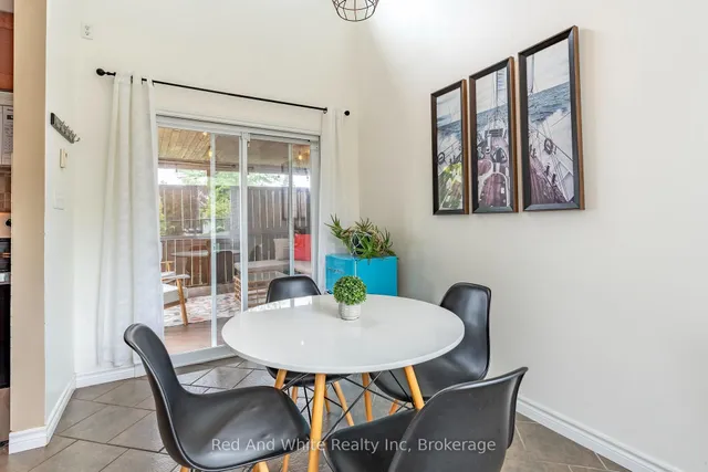 Additional image 22 of 25 Forest Glen Crt