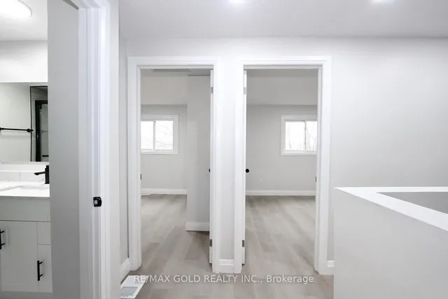 Additional image 18 of 62 Ashton Cres Unit 62