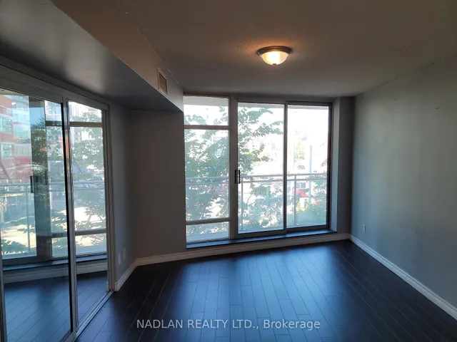 Additional image 5 of 650 Queens Quay Unit 305