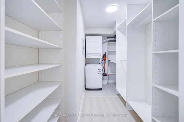 Additional image 29 of 684 Warden Ave Unit 326