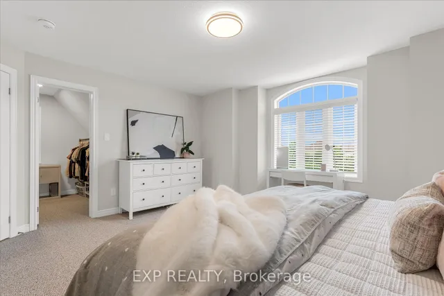 Additional image 20 of 45 Sauvignon Cres