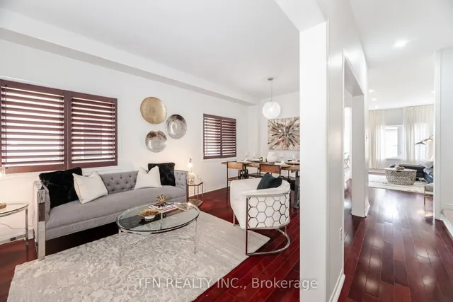 Additional image 28 of 51 Portrush Tr