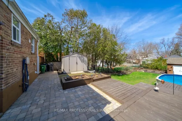 Additional image 28 of 82 Colonial Ave