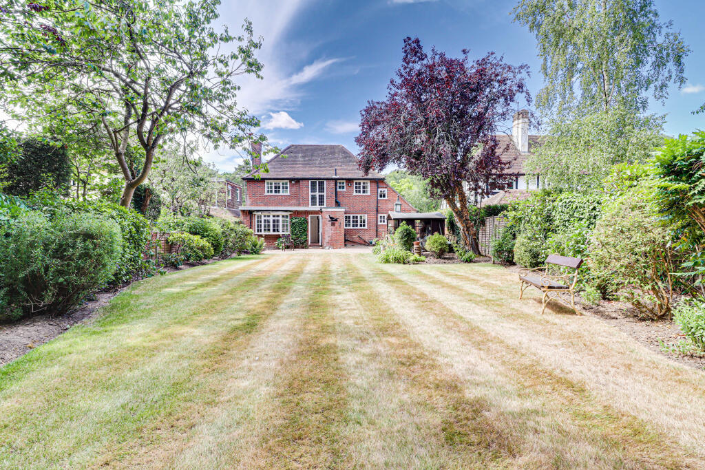 Additional image 2 of Southdown Road, Harpenden, AL5