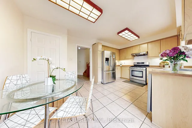 Additional image 9 of 26 Rumi Cres