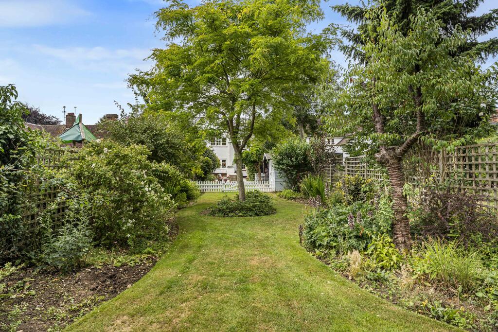 Additional image 16 of Pottersheath Road, Welwyn, Hertfordshire, AL6