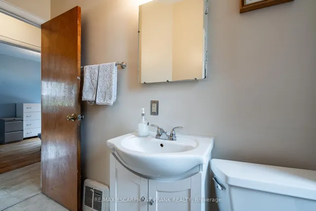 房产图片 15 - 209 东13街