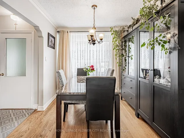 房产图片 9 - 61 Wise Cres