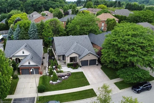 Additional image 4 of 98 Moore Cres