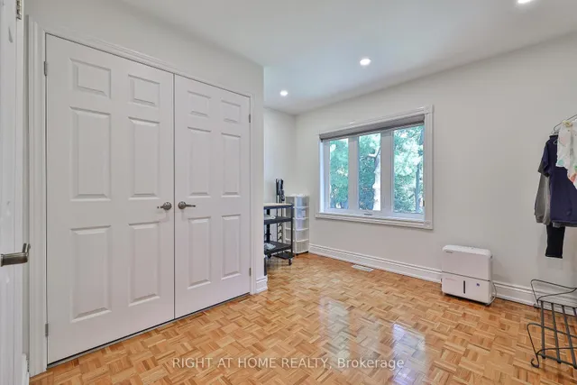 Additional image 40 of 58 Yorkview Dr