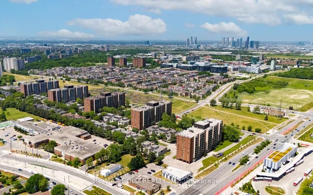 Additional image 42 of 9 Four Winds Dr Unit 206