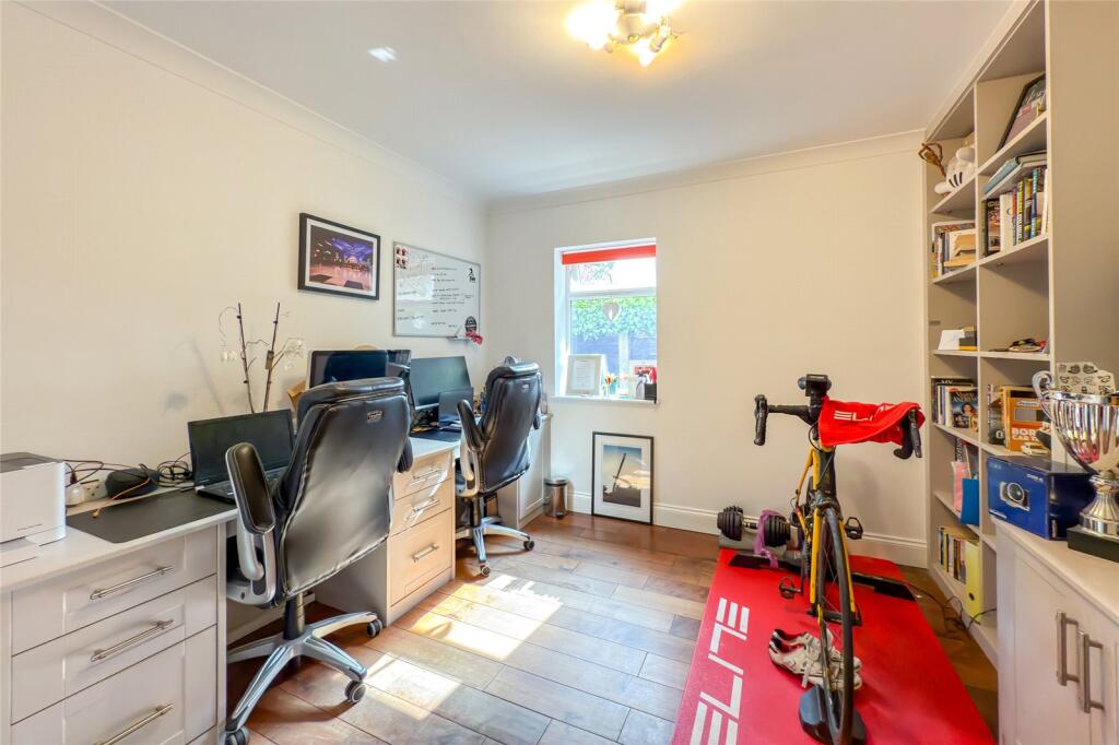 Additional image 22 of Packhorse Close, St. Albans, Hertfordshire, AL4