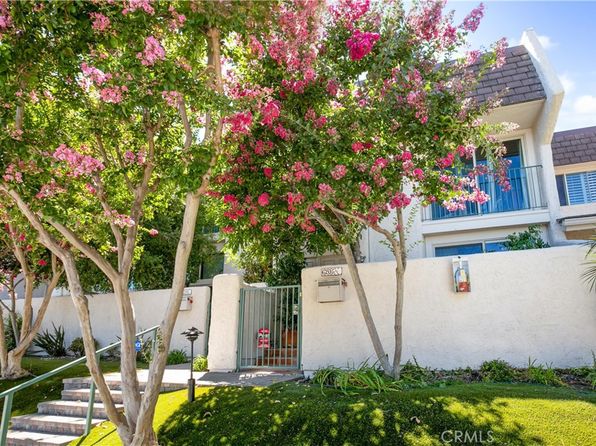 6205 1/2 Randi Ave, Los Angeles, CA 91367