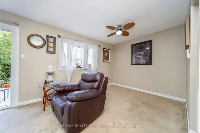 Additional image 24 of 30 Hardcastle Crt