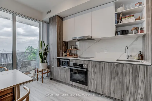 Additional image 11 of 55 Cooper St Unit 5601