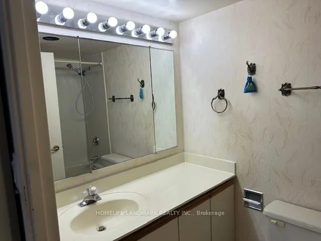 Additional image 16 of 225 Bamburgh Circ Unit 711