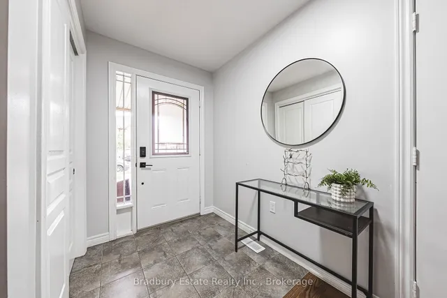 Additional image 2 of 16 Bonhill Blvd