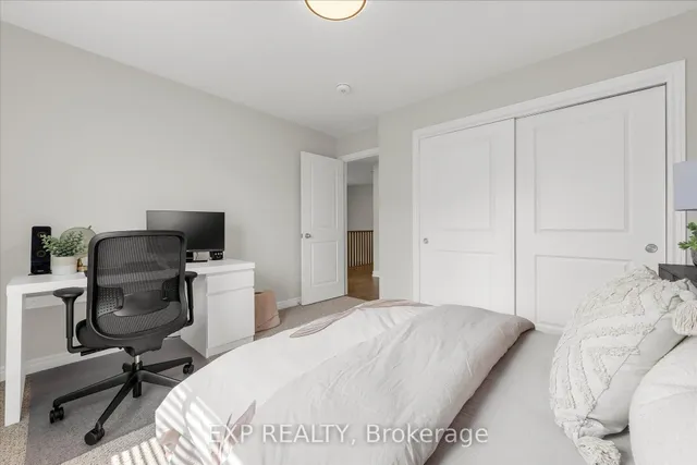 Additional image 27 of 45 Sauvignon Cres