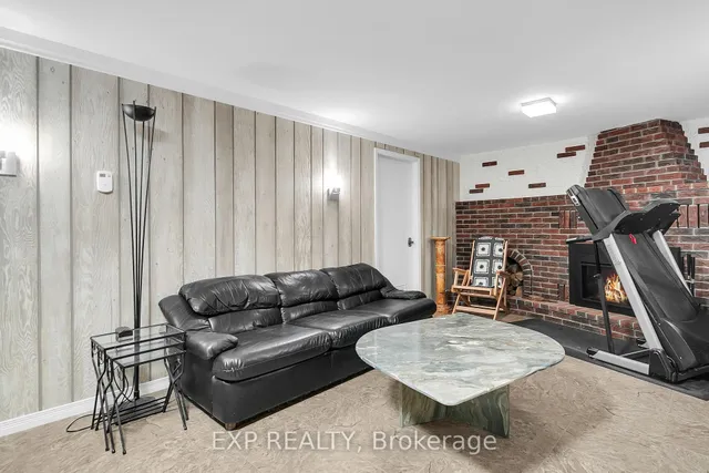 Additional image 35 of 20 Blue Spruce Crt