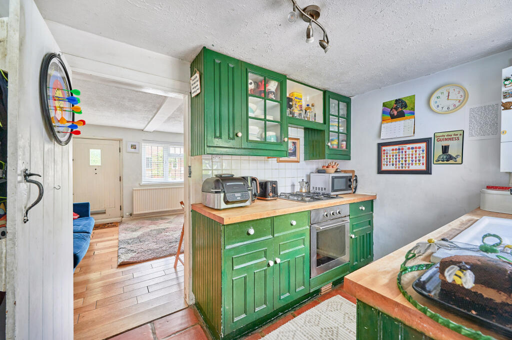 Additional image 4 of The Hill, Wheathampstead, St. Albans, Hertfordshire, AL4