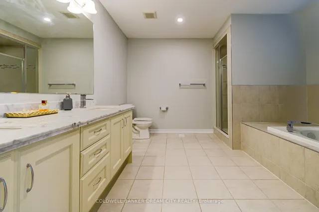 Additional image 32 of 450 Brisdale Dr