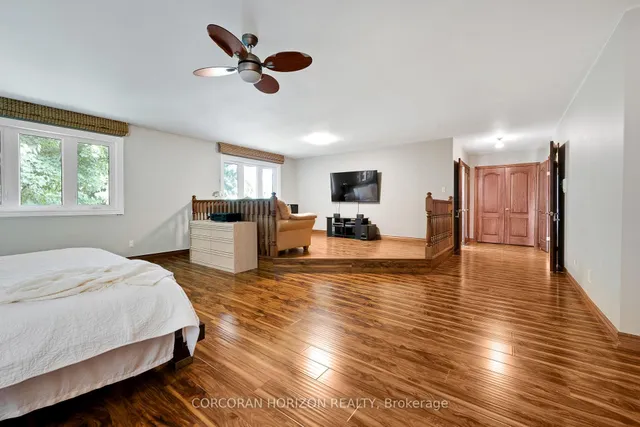 Additional image 24 of 422 Pinnacle Dr