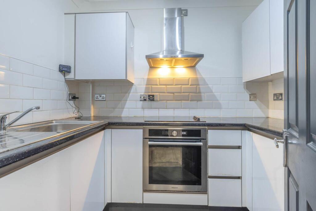 Additional image 5 of Burne Jones House, Bennetts Hill, B2 5RS