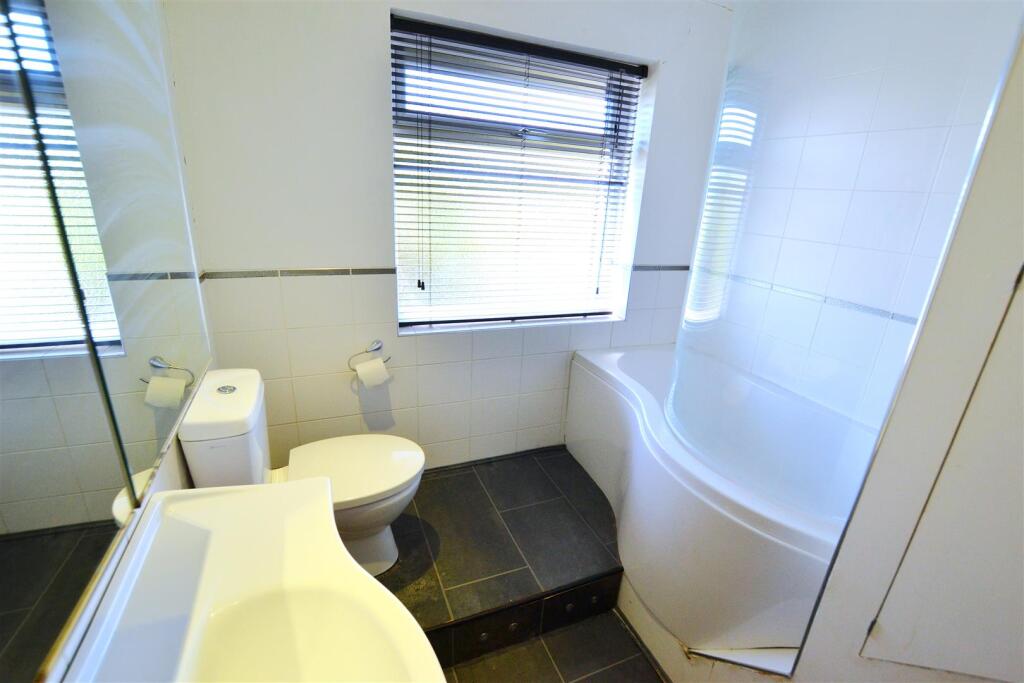 Additional image 19 of Tollgate Road, Colney Heath