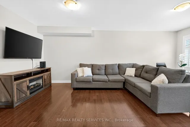 Additional image 10 of 10 Volner Rd