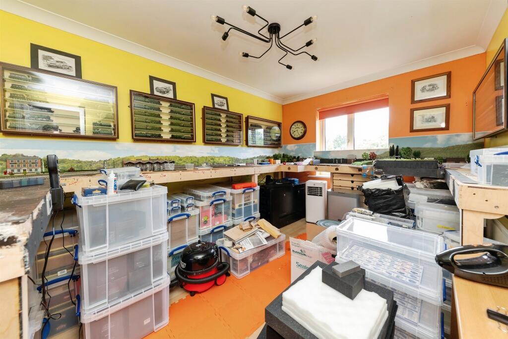 Additional image 12 of Bluebell Way, Hatfield