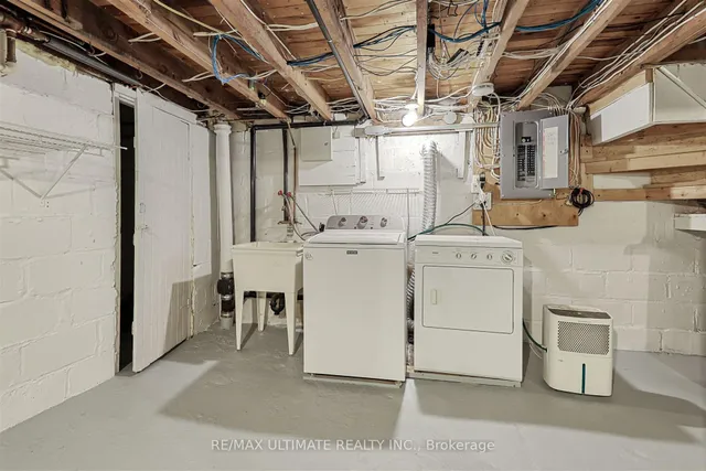 Additional image 30 of 20 Woburn Ave