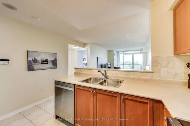 Additional image 9 of 11 Michael Power Pl Unit 1111