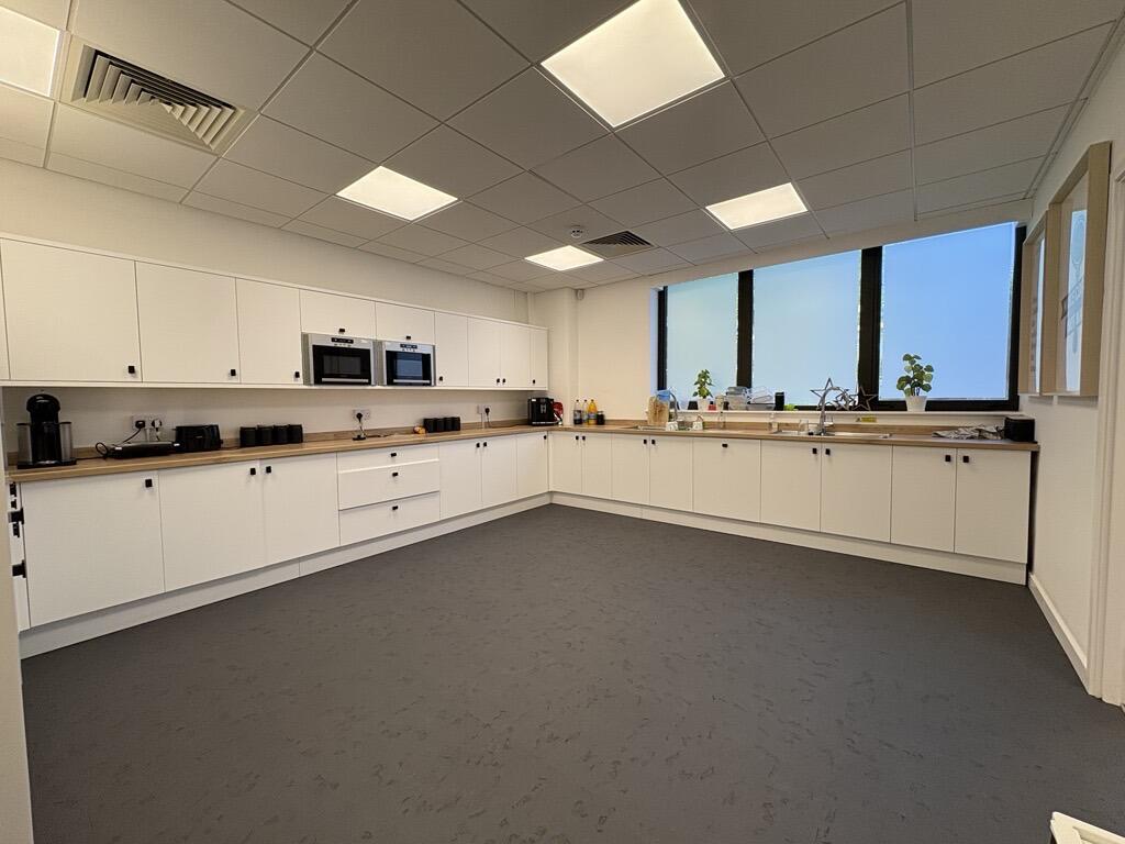 Additional image 6 of Unit 5, Sandridge Park, Porters Wood, St. Albans, Hertfordshire