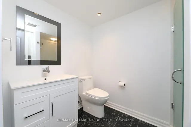 Additional image 18 of 2727 Yonge St Unit 609
