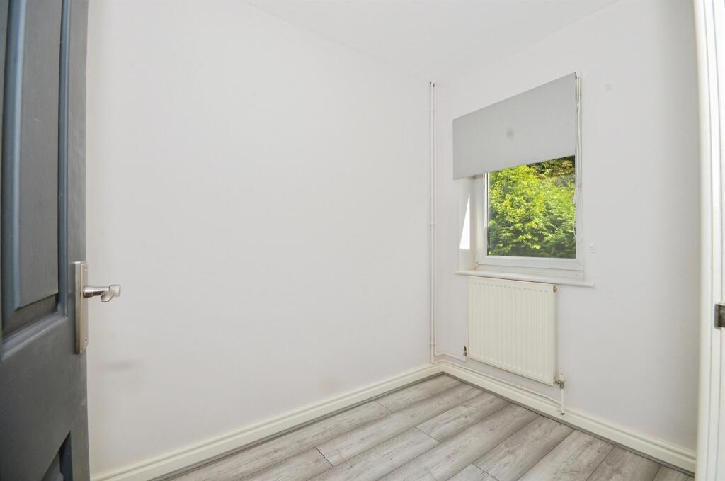 Additional image 14 of Crabtree Lane, Harpenden