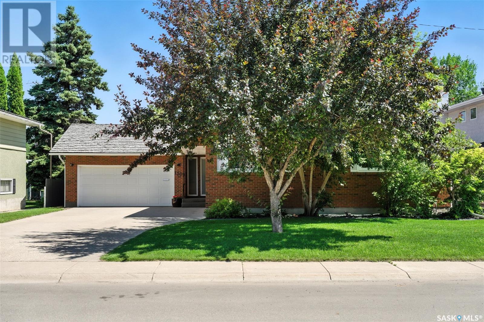 1309 Park AVENUE|Saskatoon, Saskatchewan S7H2N7