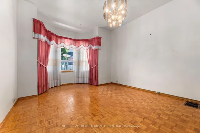 Additional image 7 of 8 Brookfield St