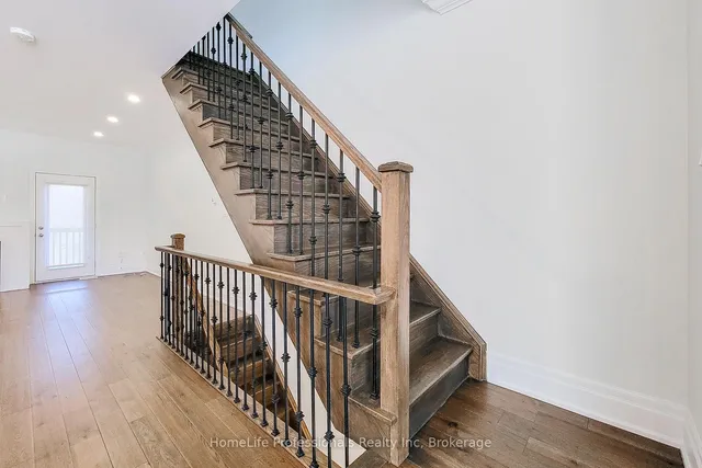 Additional image 26 of 111 Wilson St Unit 7