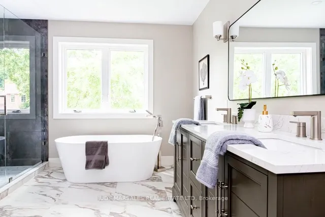 房产图片 27 - 28 PARKSIDE Ave