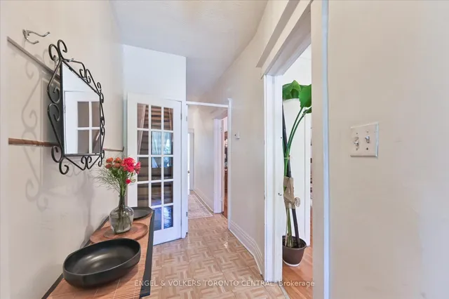 Additional image 5 of 384 Margueretta St